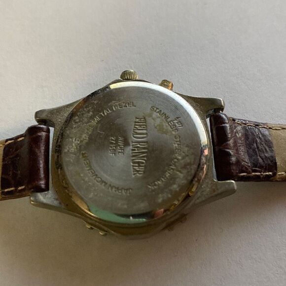 Field Ranger Women's Round Night Light Quartz Leather Brown Wrist Watch - Picture 9 of 9